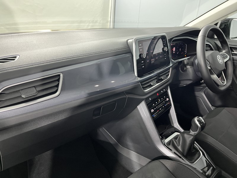 Used Volkswagen T-Roc 2022 for sale - 77665223: Photo 7