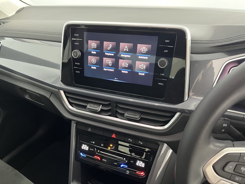 Used Volkswagen T-Roc 2022 for sale - 77665223: Photo 8