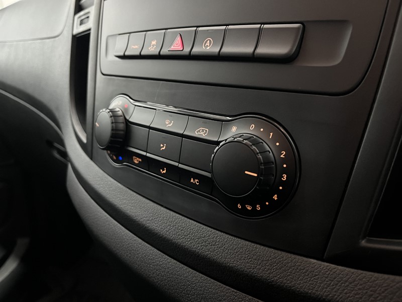 Used Mercedes-Benz Vito 2022 for sale - 76981382: Photo 30