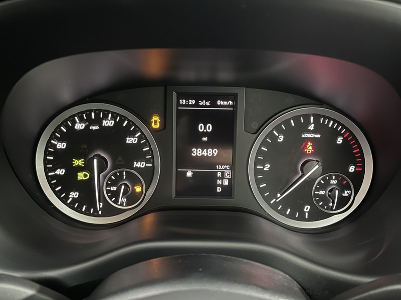 Used Mercedes-Benz Vito 2022 for sale - 76981382: Photo 9