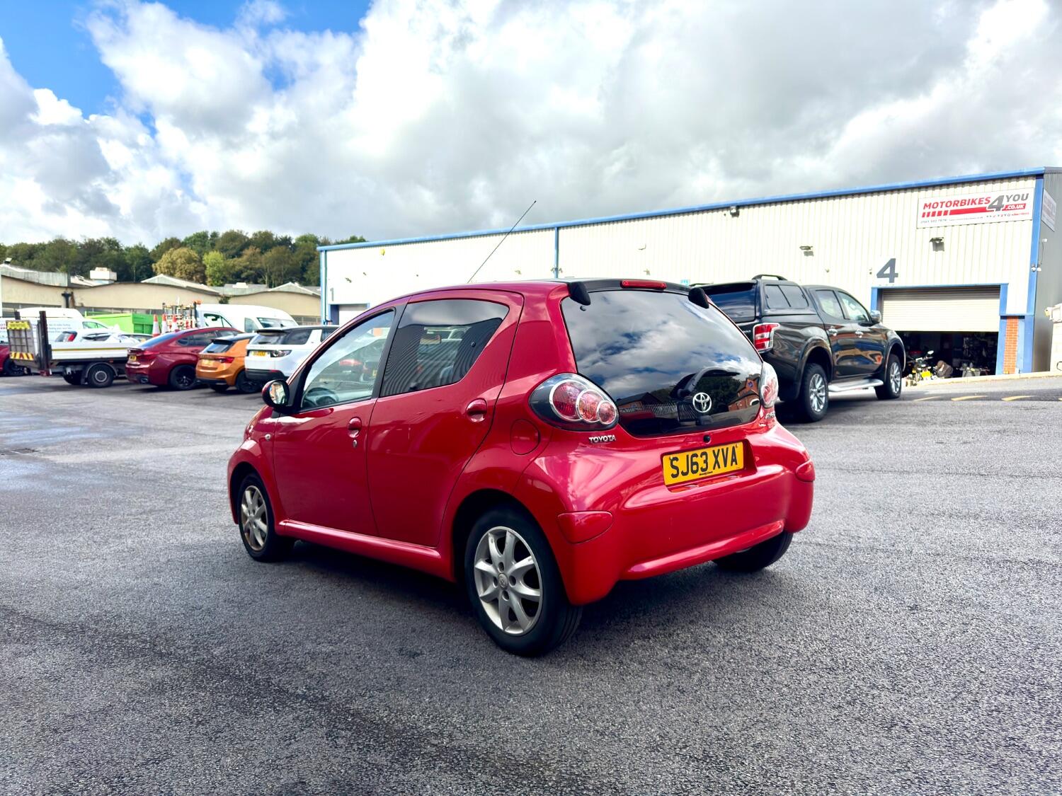 Used Toyota AYGO 2013 for sale - 76799098: Photo 14