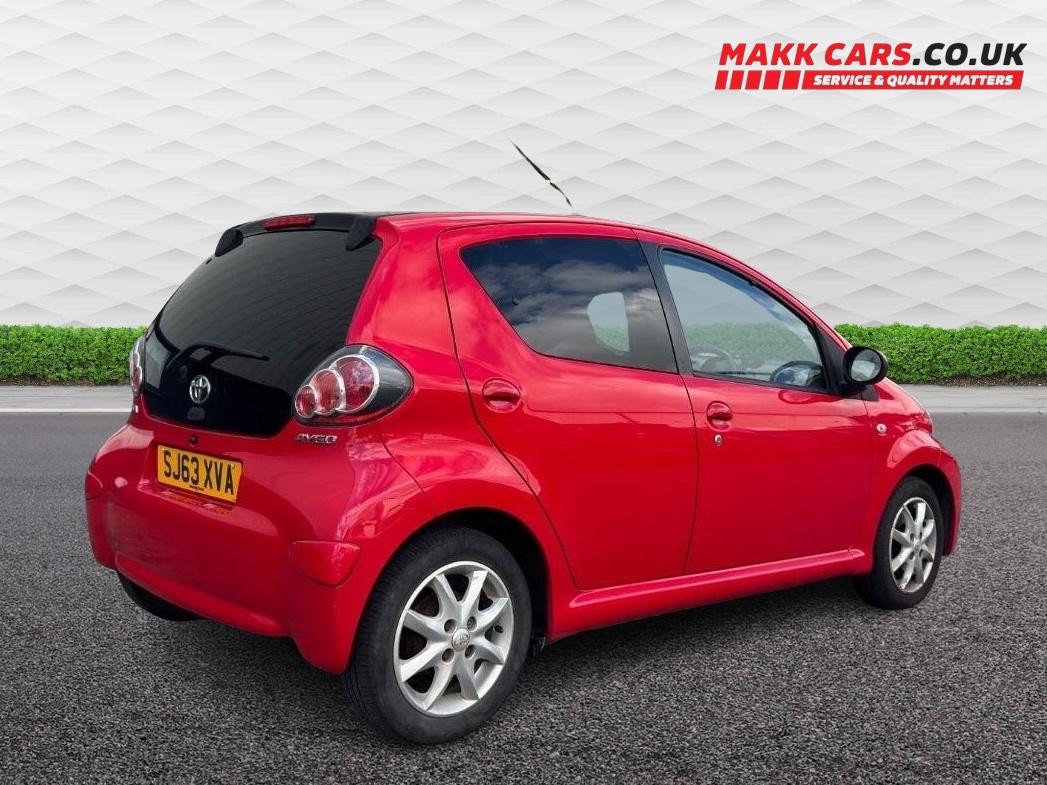 Used Toyota AYGO 2013 for sale - 76799098: Photo 4