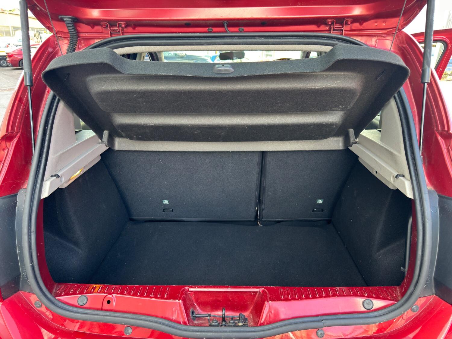 Used Dacia Sandero Stepway 2013 for sale - 76799102: Photo 16