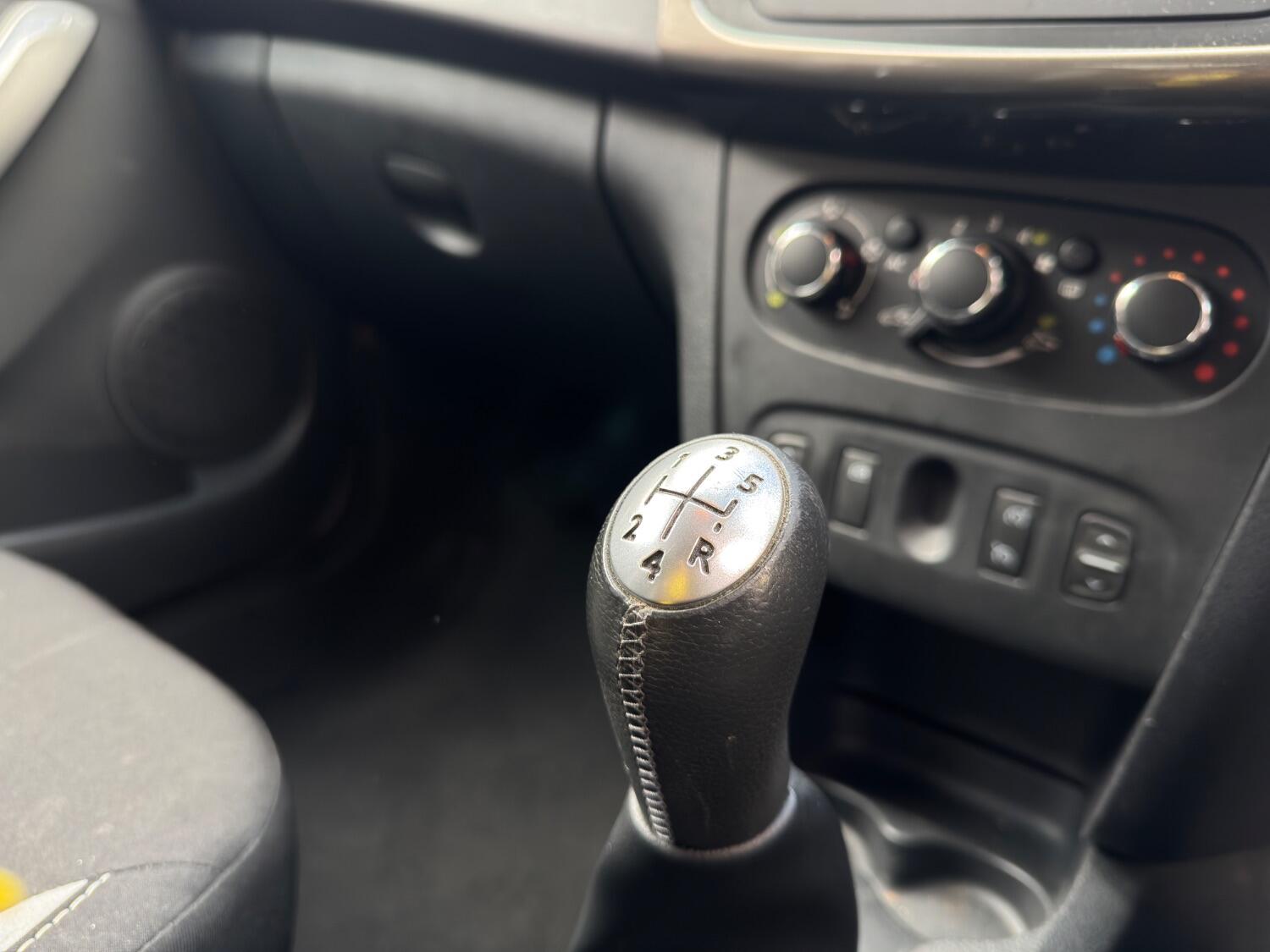 Used Dacia Sandero Stepway 2013 for sale - 76799102: Photo 21