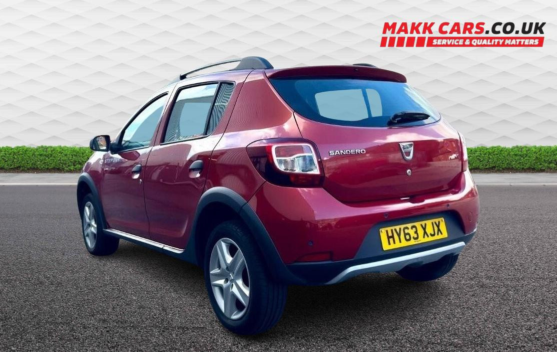 Used Dacia Sandero Stepway 2013 for sale - 76799102: Photo 6