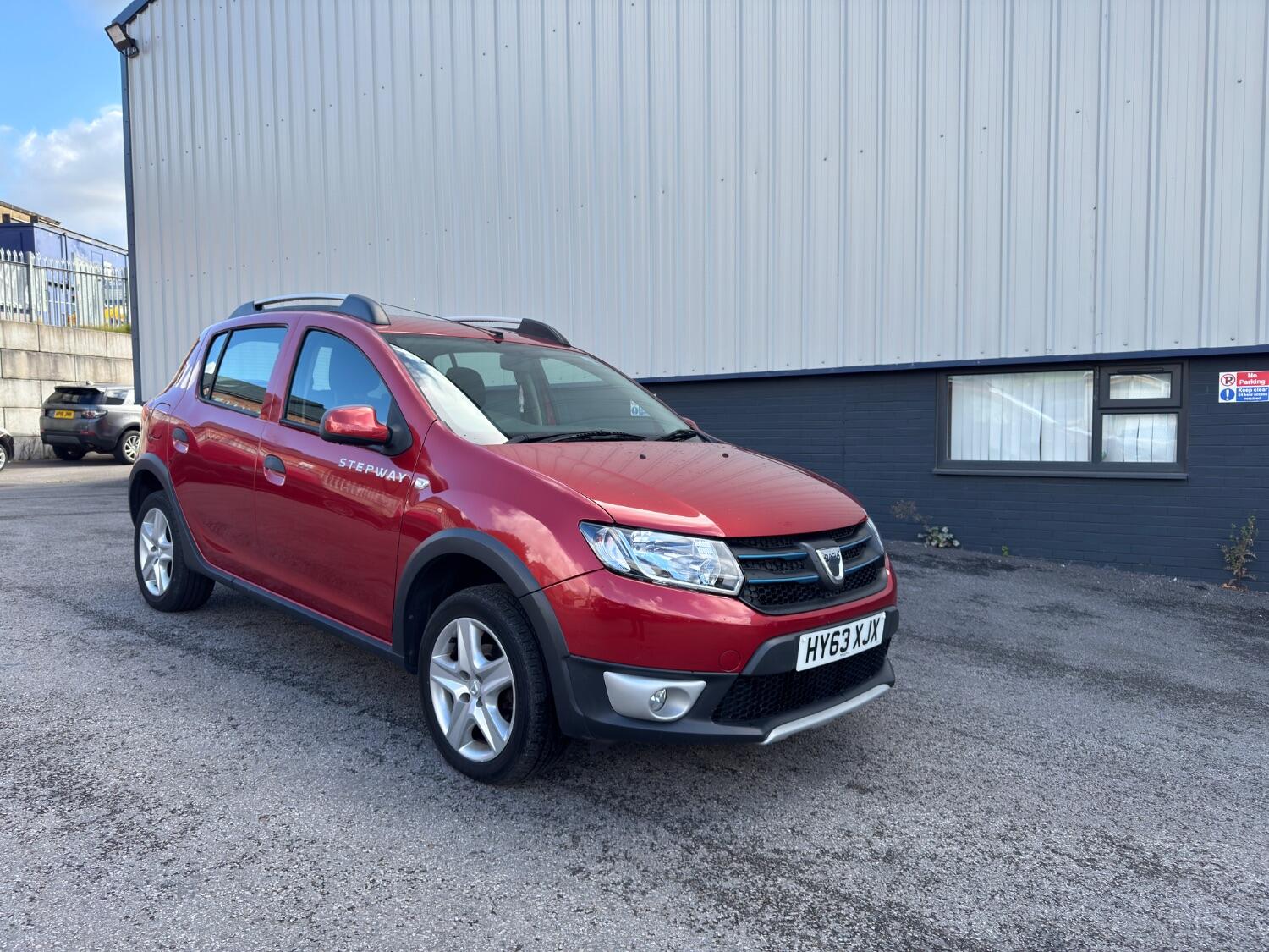 Used Dacia Sandero Stepway 2013 for sale - 76799102: Photo 9