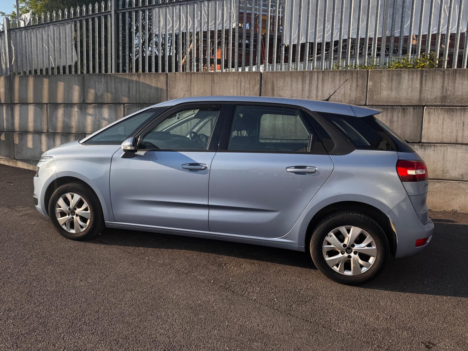 Used Citroen C4 Picasso 2016 for sale - 77545286: Photo 19