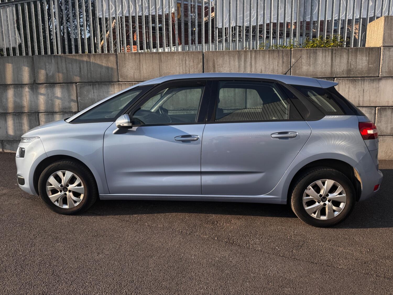 Used Citroen C4 Picasso 2016 for sale - 77545286: Photo 21
