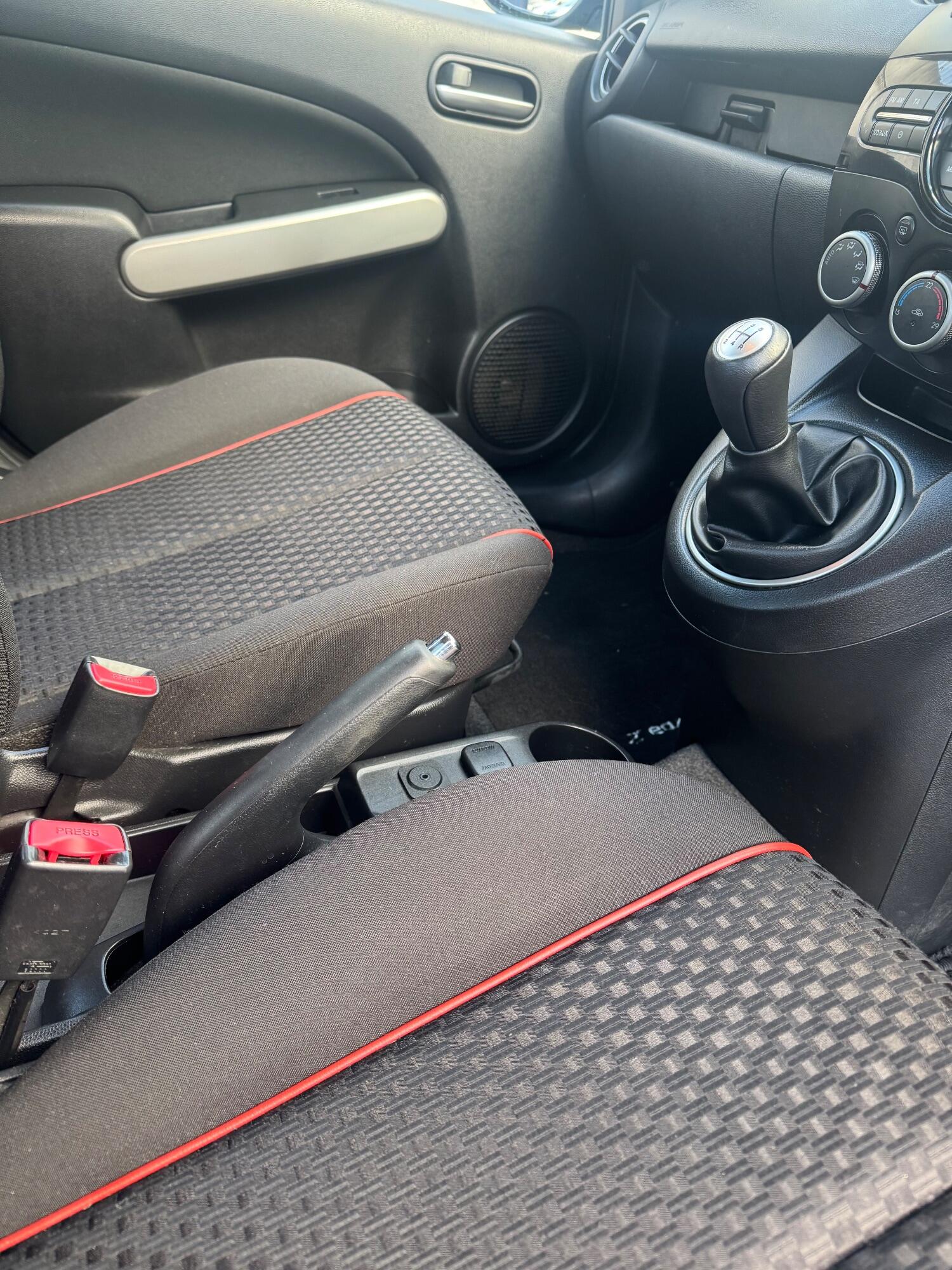 Used Mazda Mazda2 2011 for sale - 76799121: Photo 13