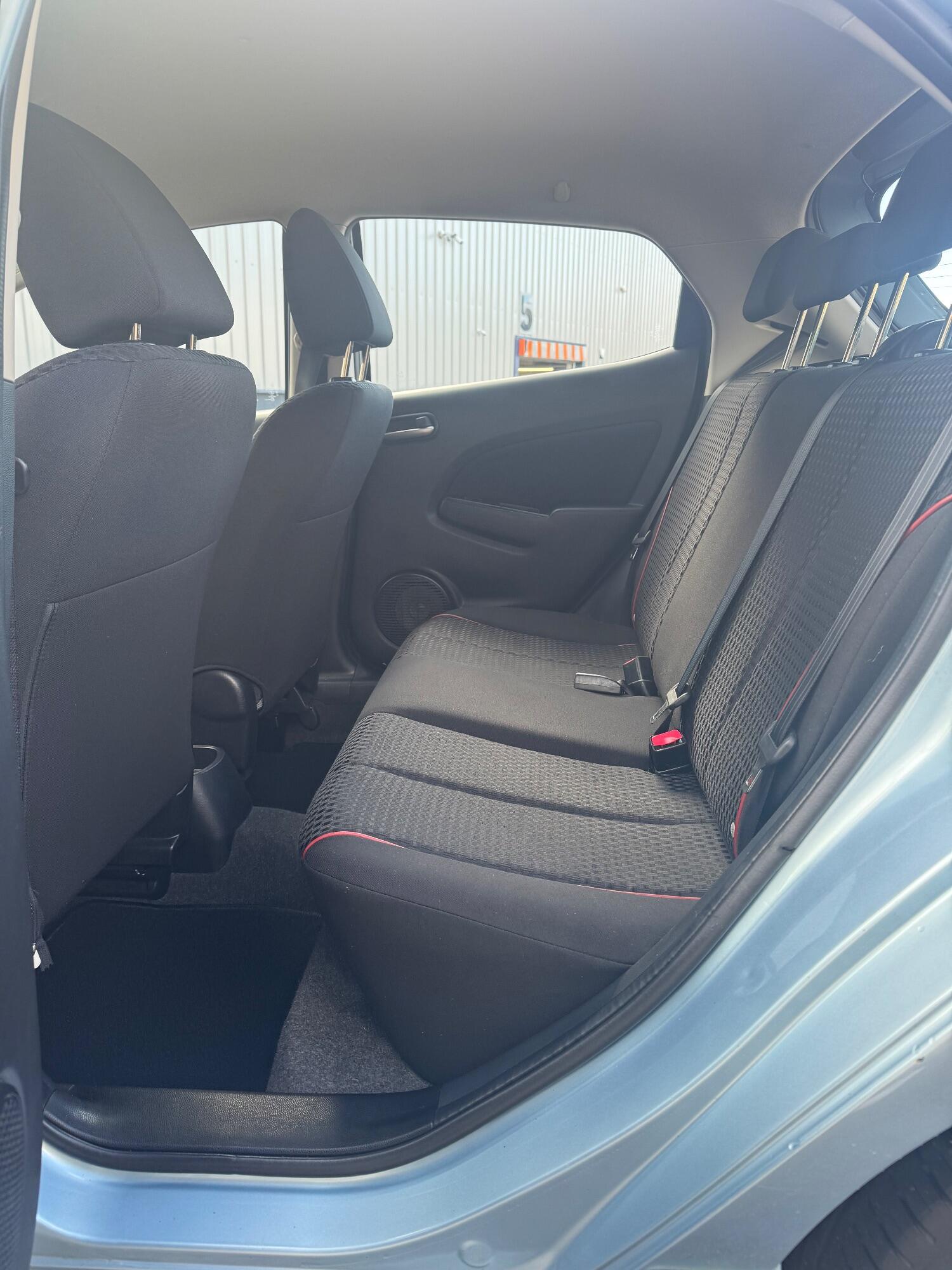 Used Mazda Mazda2 2011 for sale - 76799121: Photo 39