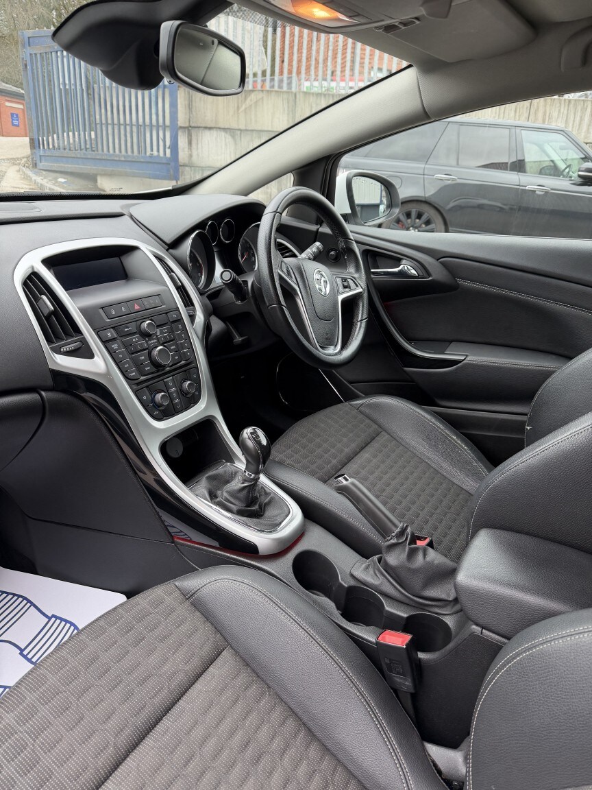 Used Vauxhall Astra GTC 2015 for sale - 77742881: Photo 11