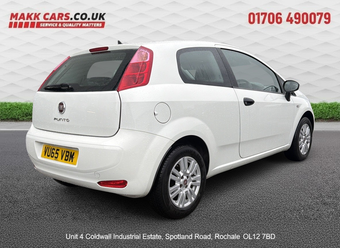 Used Fiat Punto 2015 for sale - 76884795: Photo 3