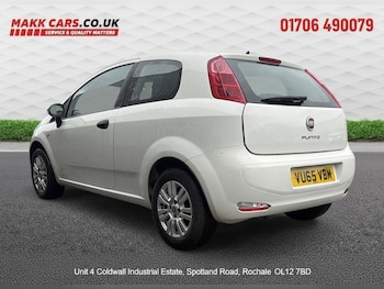 Used Fiat Punto 2015 for sale - 76884795: Photo