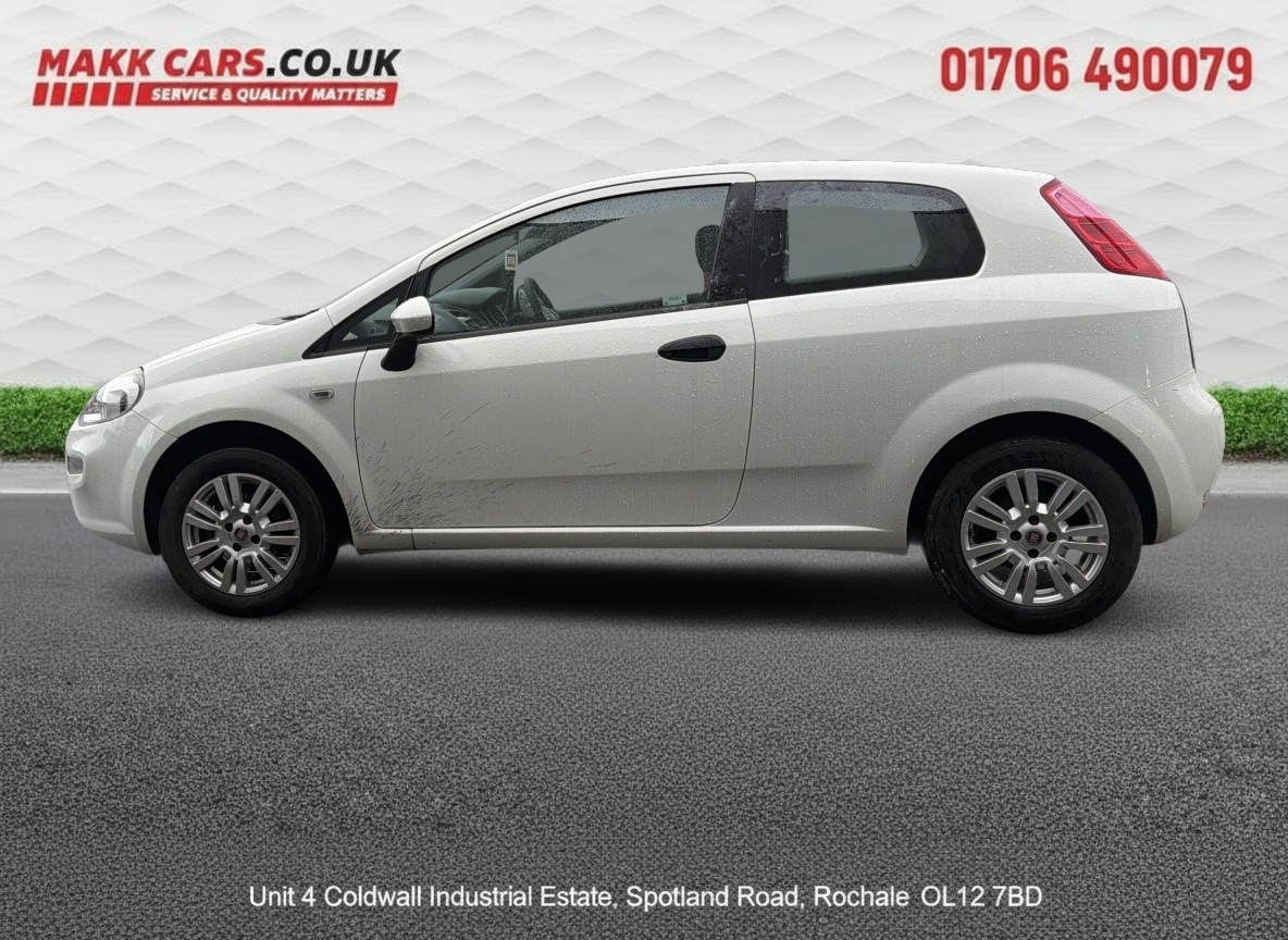 Used Fiat Punto 2015 for sale - 76884795: Photo 5