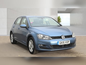Used Volkswagen Golf 2015 for sale - 78633465: Photo