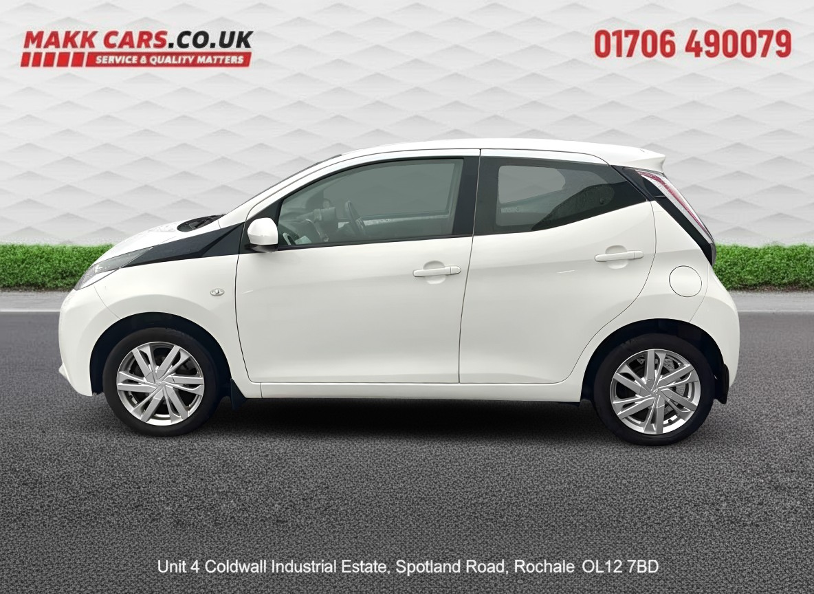 Used Toyota AYGO 2015 for sale - 77166114: Photo 7