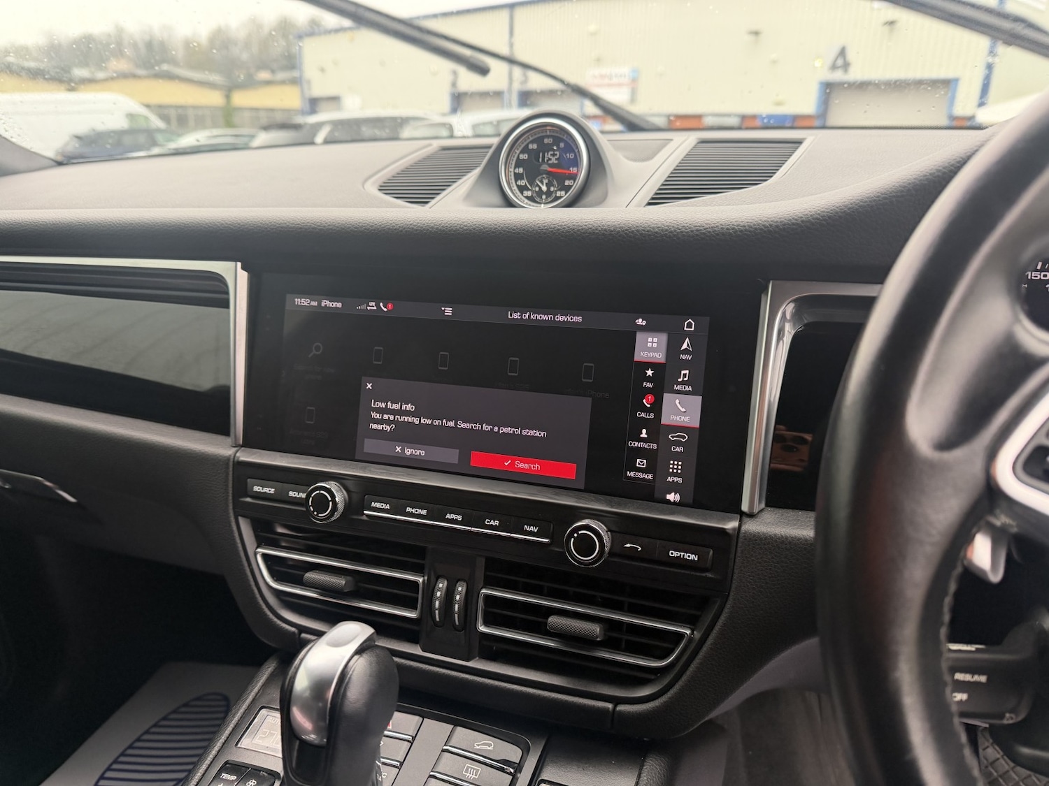 Used Porsche Macan 2021 for sale - 76777729: Photo 16