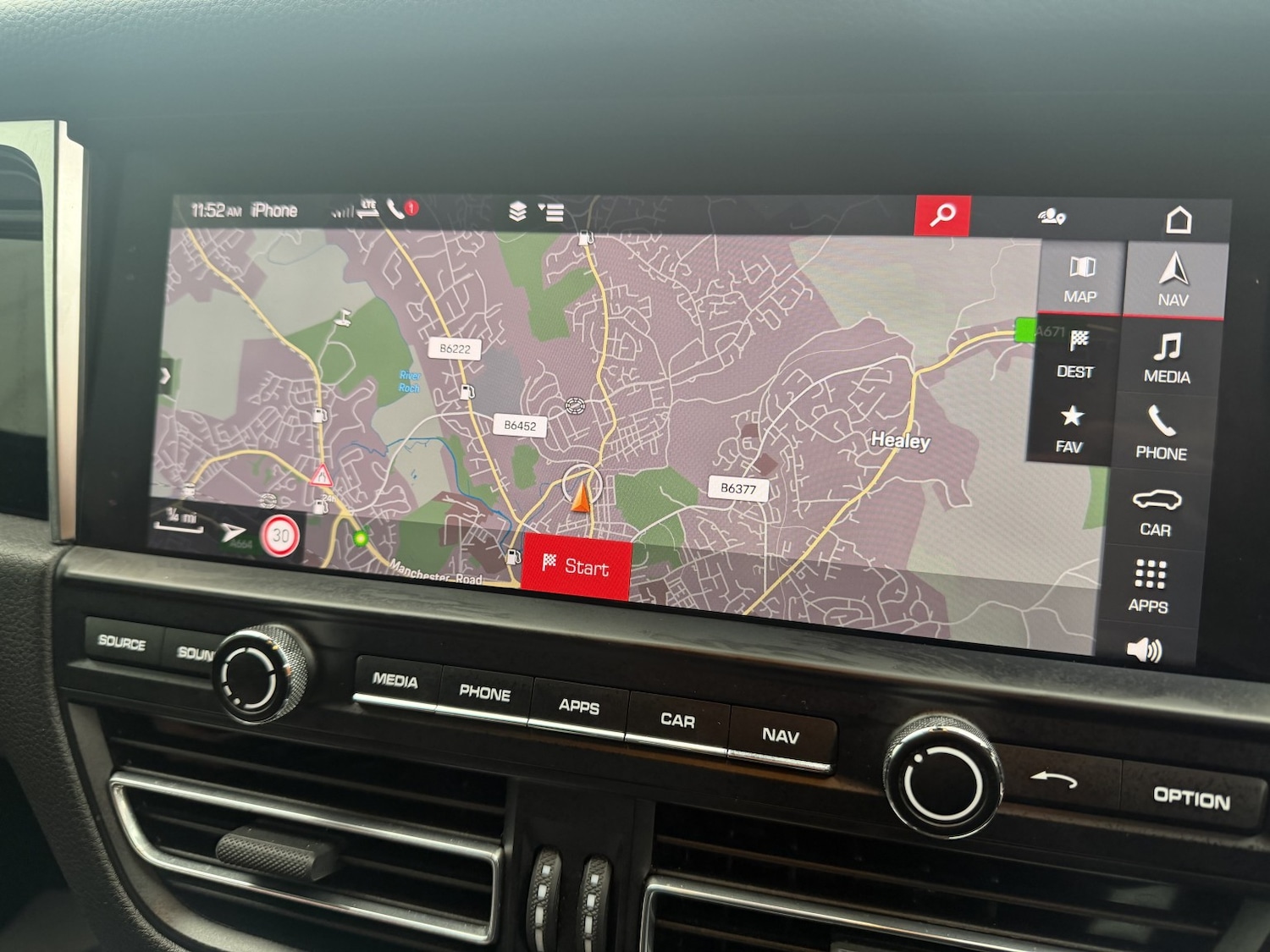 Used Porsche Macan 2021 for sale - 76777729: Photo 17