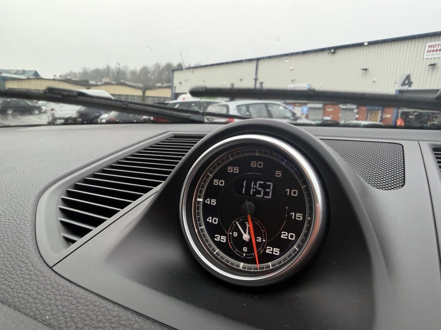 Used Porsche Macan 2021 for sale - 77545284: Photo 22