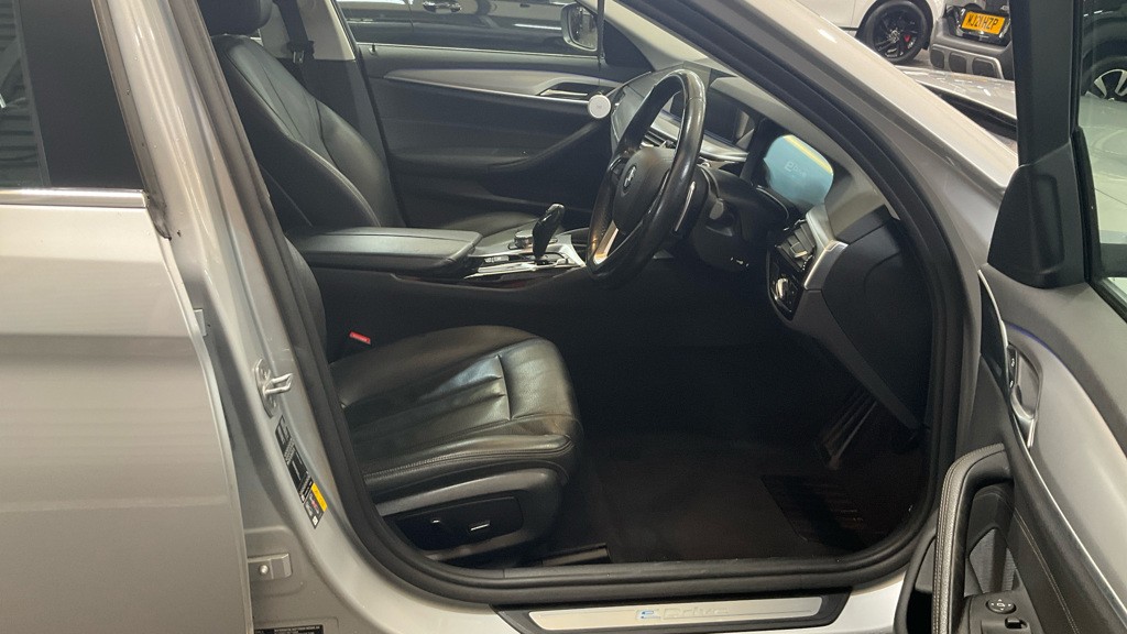 Used BMW 5 Series 2018 for sale - 76799222: Photo 10