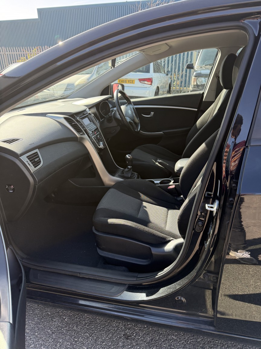 Used Hyundai i30 2013 for sale - 77953894: Photo 10