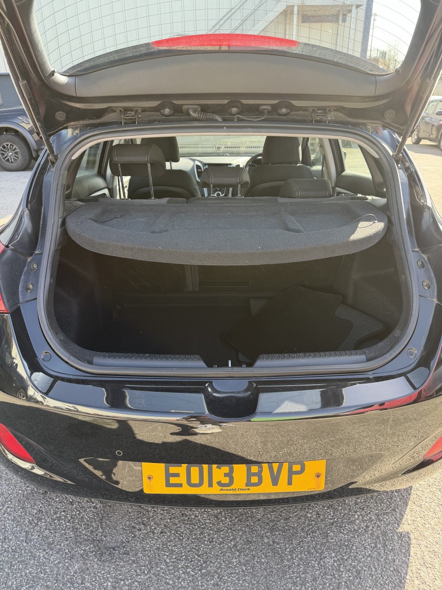 Used Hyundai i30 2013 for sale - 77953894: Photo 12