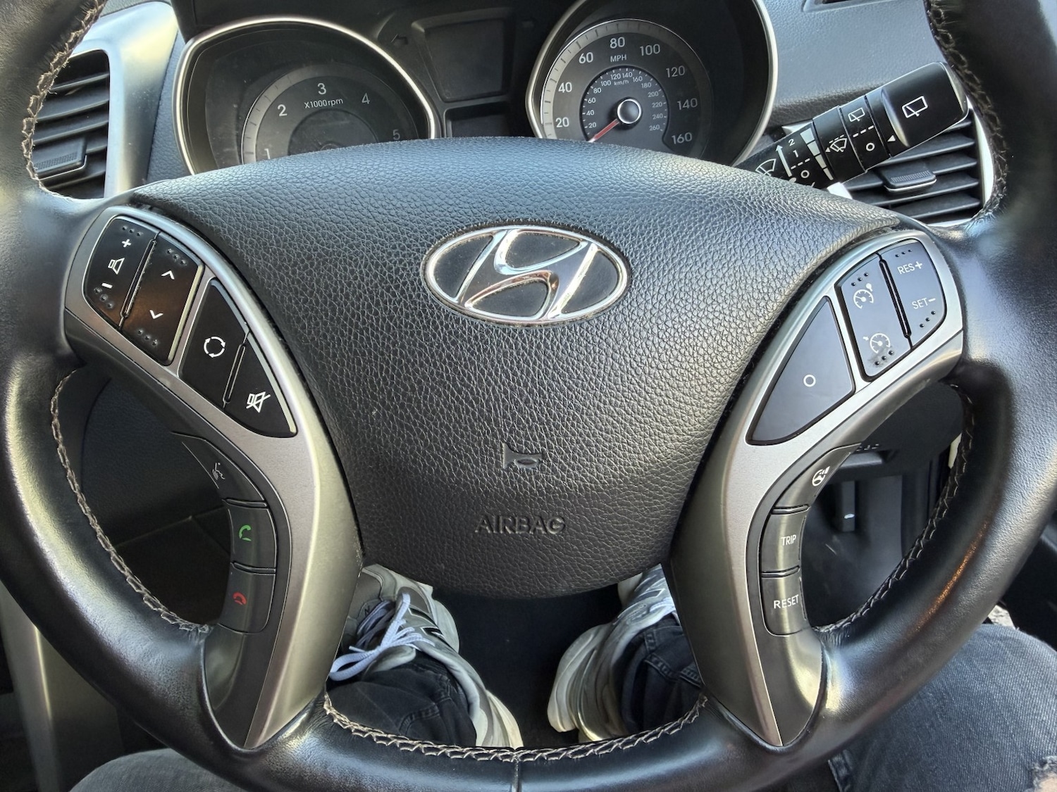 Used Hyundai i30 2013 for sale - 77953894: Photo 17