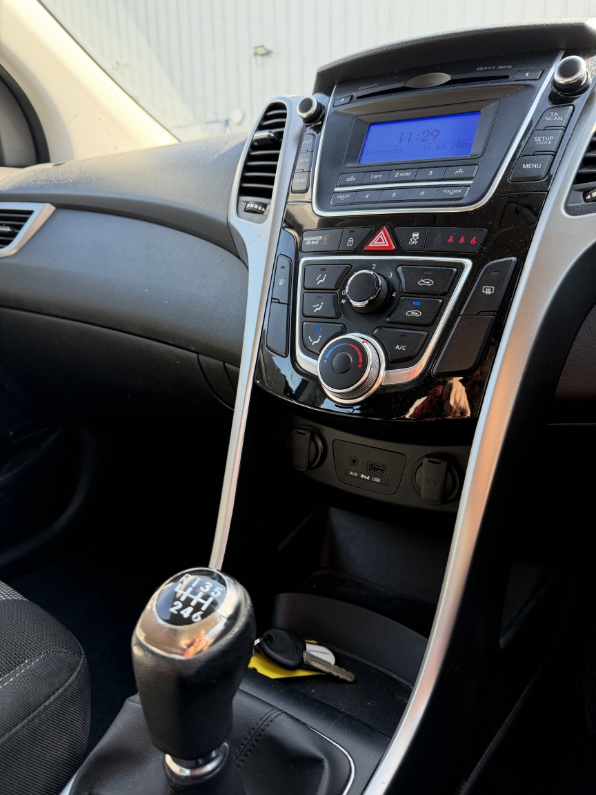 Used Hyundai i30 2013 for sale - 77953894: Photo 18