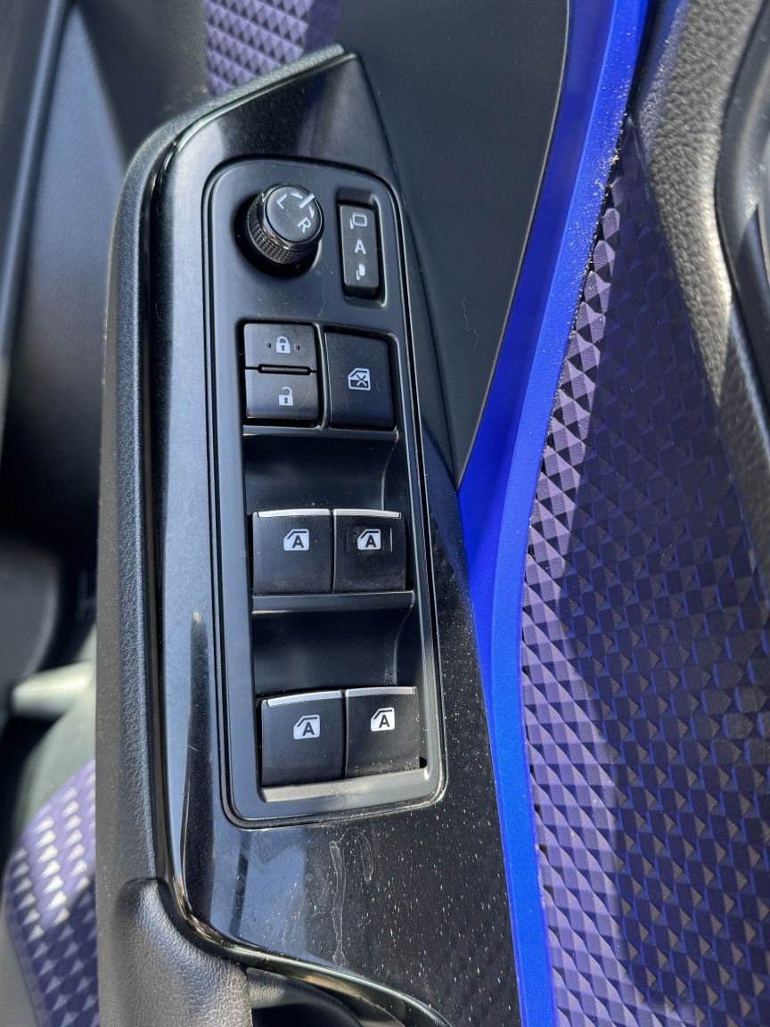 Used Toyota C-HR 2017 for sale - 78183002: Photo 14