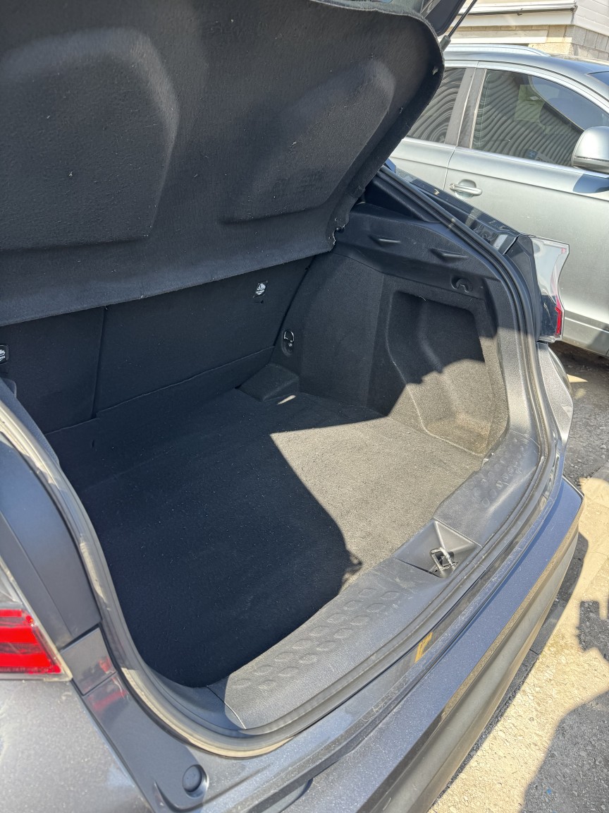 Used Toyota C-HR 2017 for sale - 78183002: Photo 28