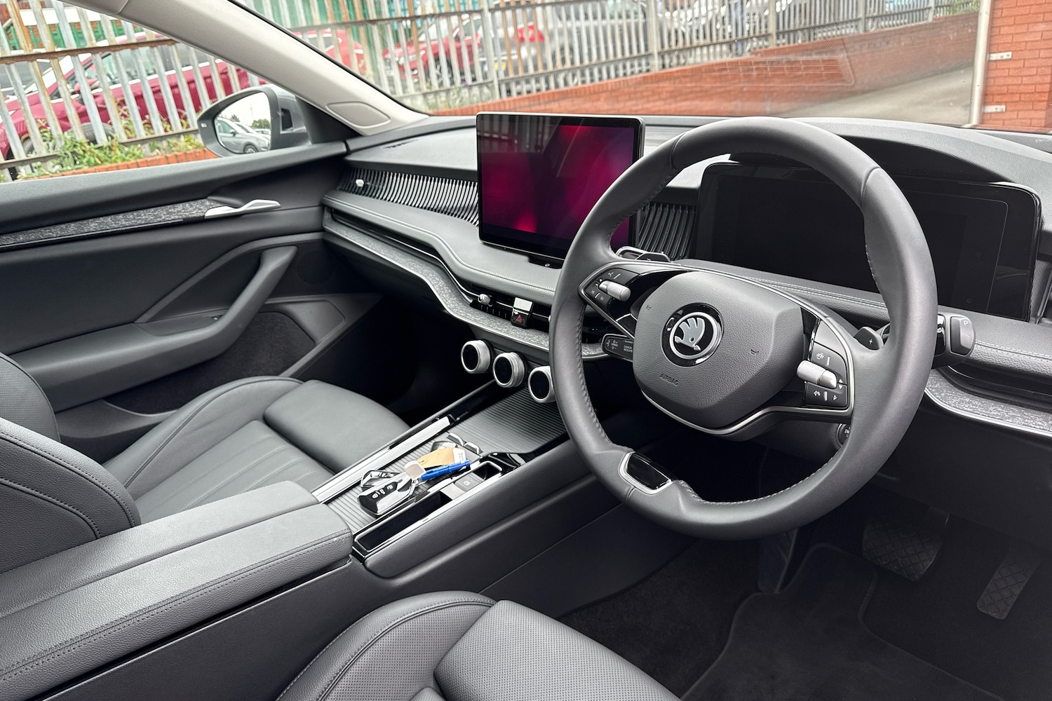 Used Skoda Superb 2025 for sale - 76679302: Photo 6