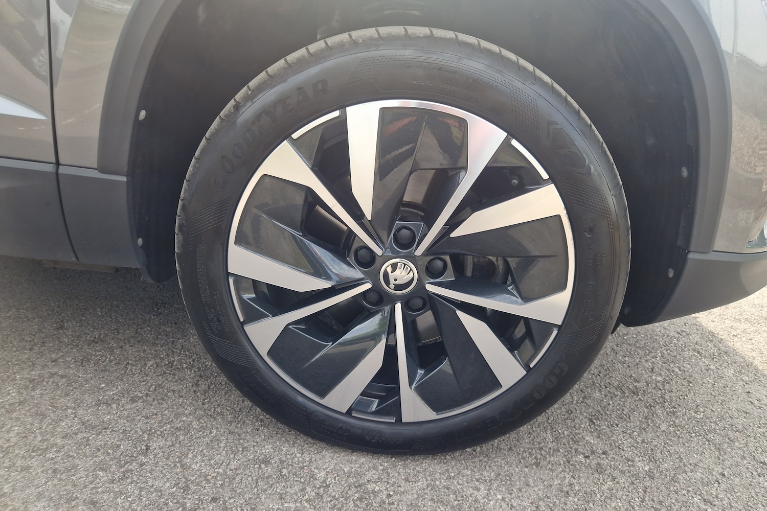 Used Skoda Karoq 2024 for sale - 77145574: Photo 5