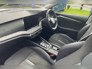 Used Skoda Octavia 2024 for sale - 76677871: Photo