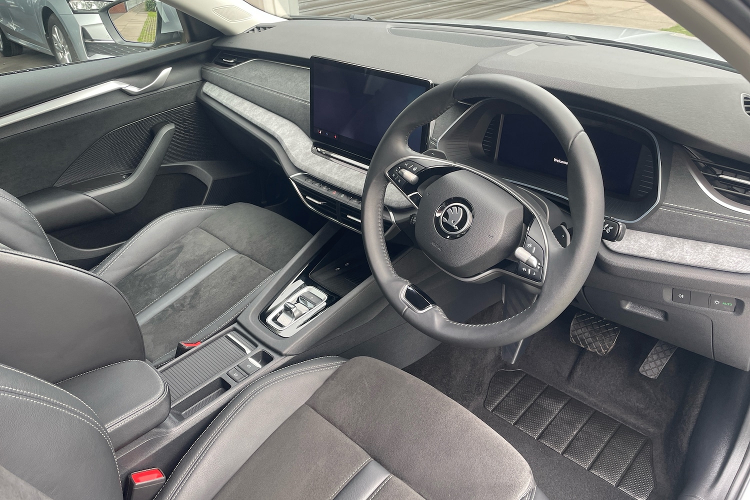 Used Skoda Octavia 2024 for sale - 76677871: Photo 6