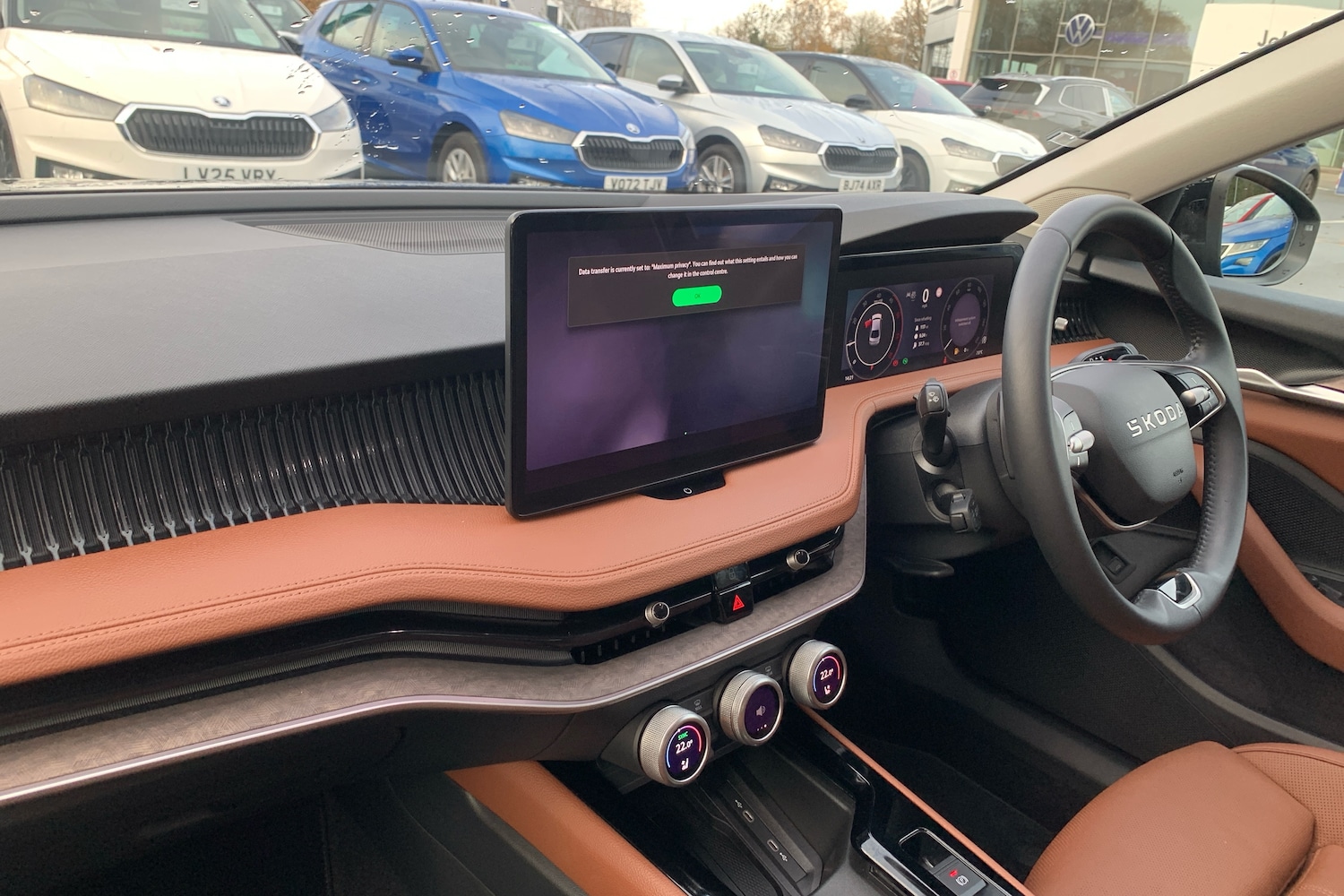 Used Skoda Superb 2025 for sale - 77799753: Photo 2