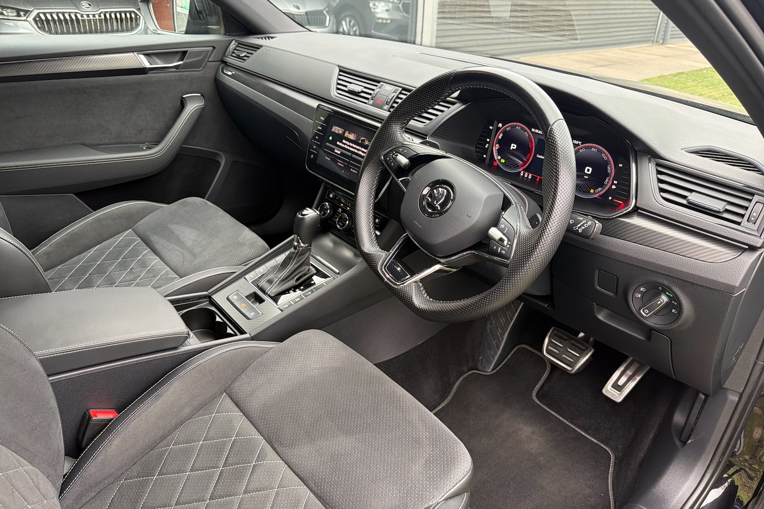 Used Skoda Superb 2024 for sale - 76678719: Photo 6