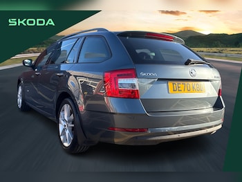 Used Skoda Octavia 2020 for sale - 77397189: Photo