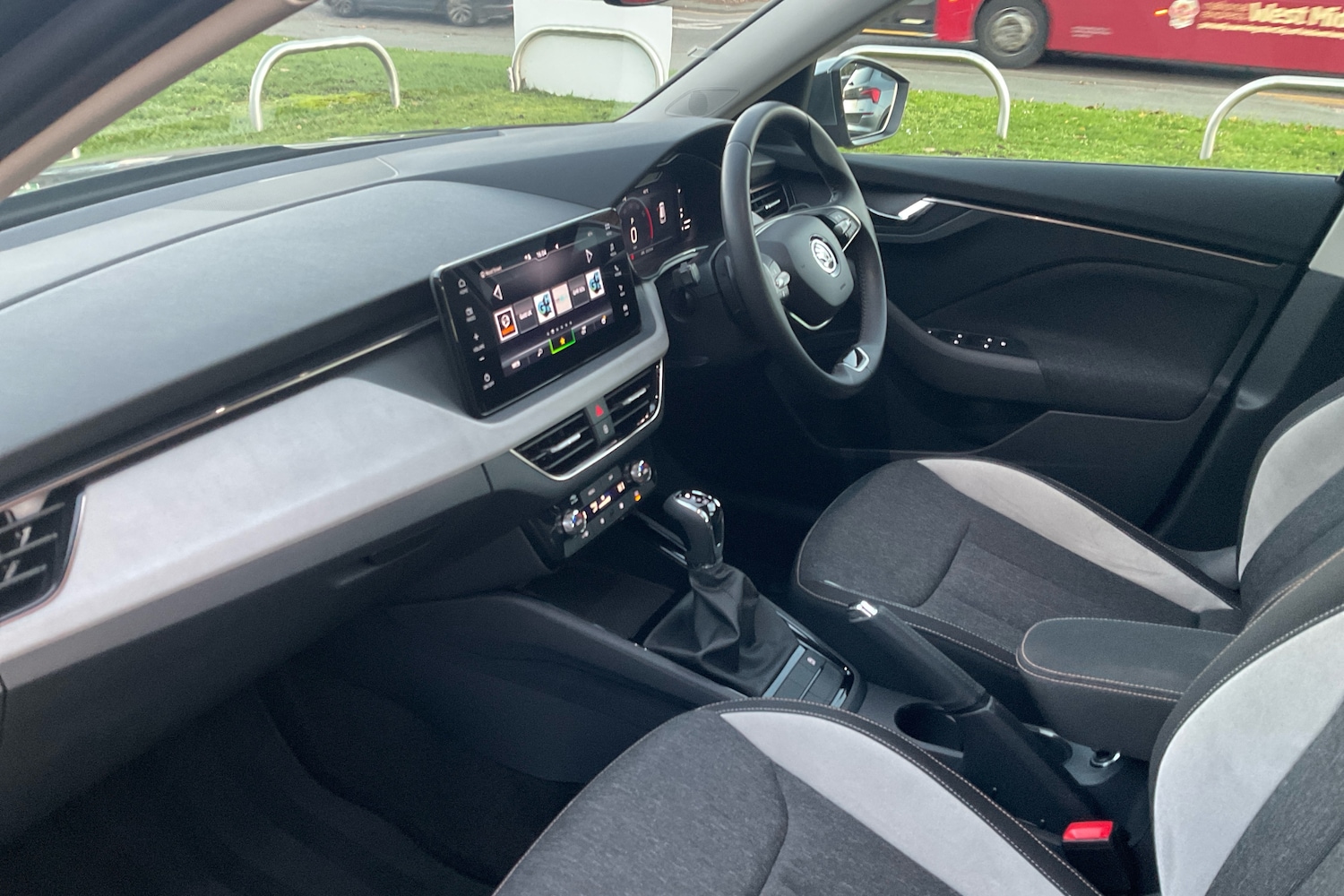 Used Skoda Kamiq 2024 for sale - 76678338: Photo 2