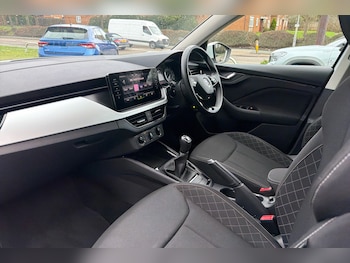 Used Skoda Kamiq 2023 for sale - 77898982: Photo