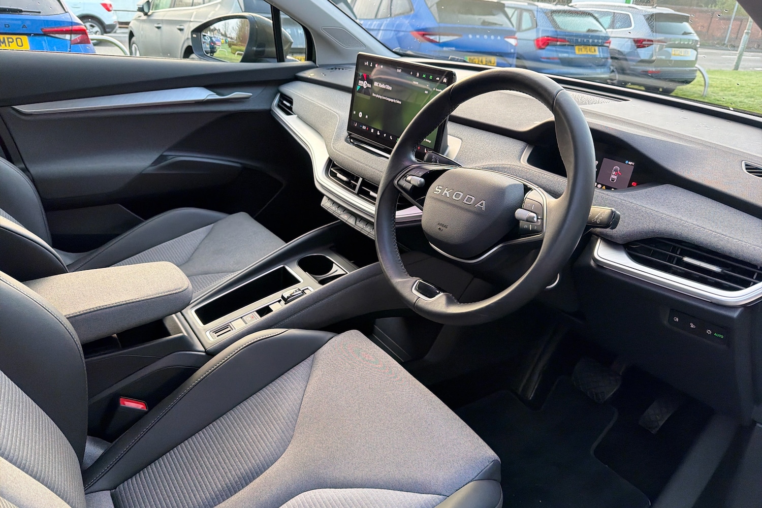 Used Skoda Enyaq 2025 for sale - 77397238: Photo 6