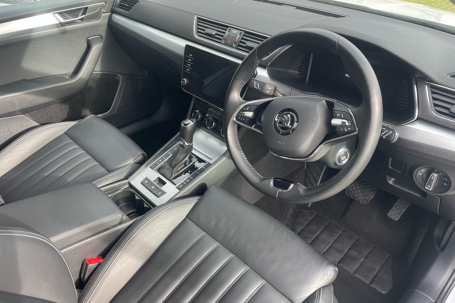 Used Skoda Superb 2023 for sale - 76676489: Photo 6