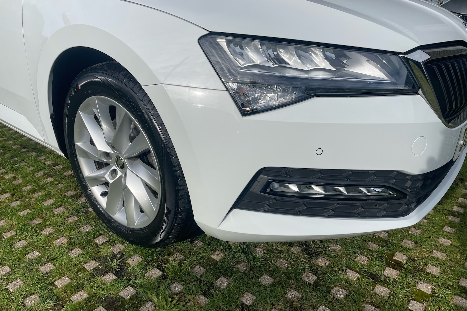 Used Skoda Superb 2023 for sale - 76676489: Photo 9