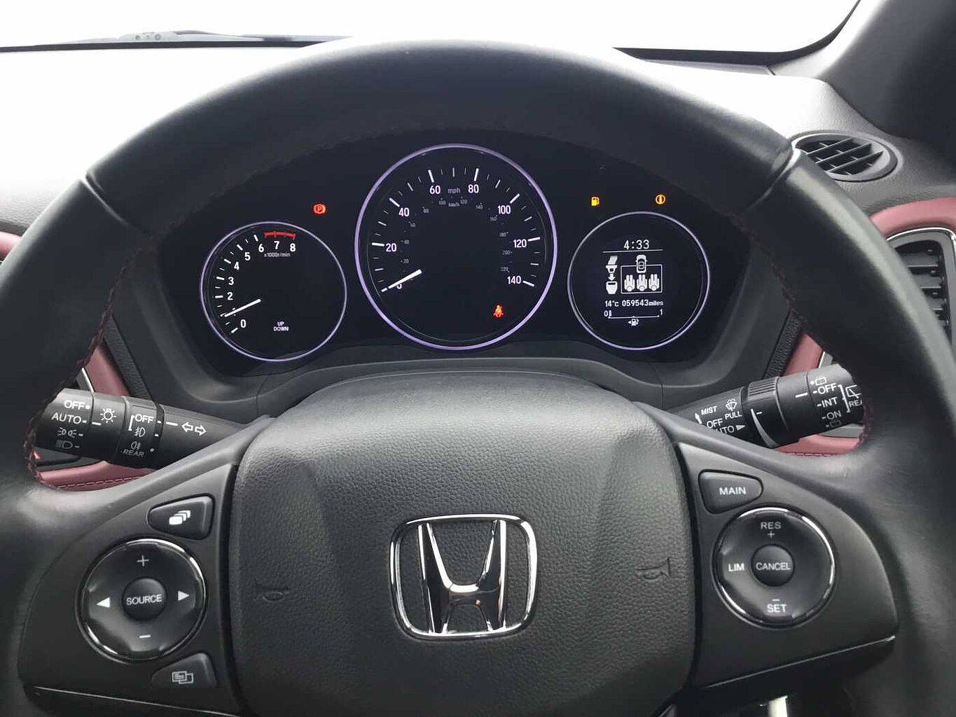 Used Honda HR-V 2020 for sale - 76202279: Photo 11