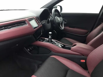 Used Honda HR-V 2020 for sale - 76202279: Photo