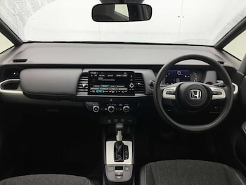 Used Honda Jazz 2022 for sale - 76202285: Photo