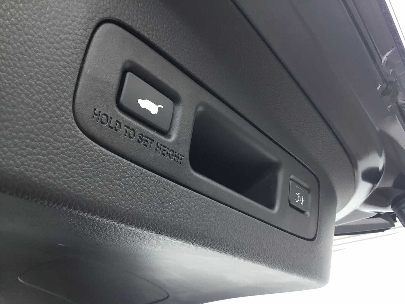 Used Honda HR-V 2023 for sale - 76372374: Photo 14