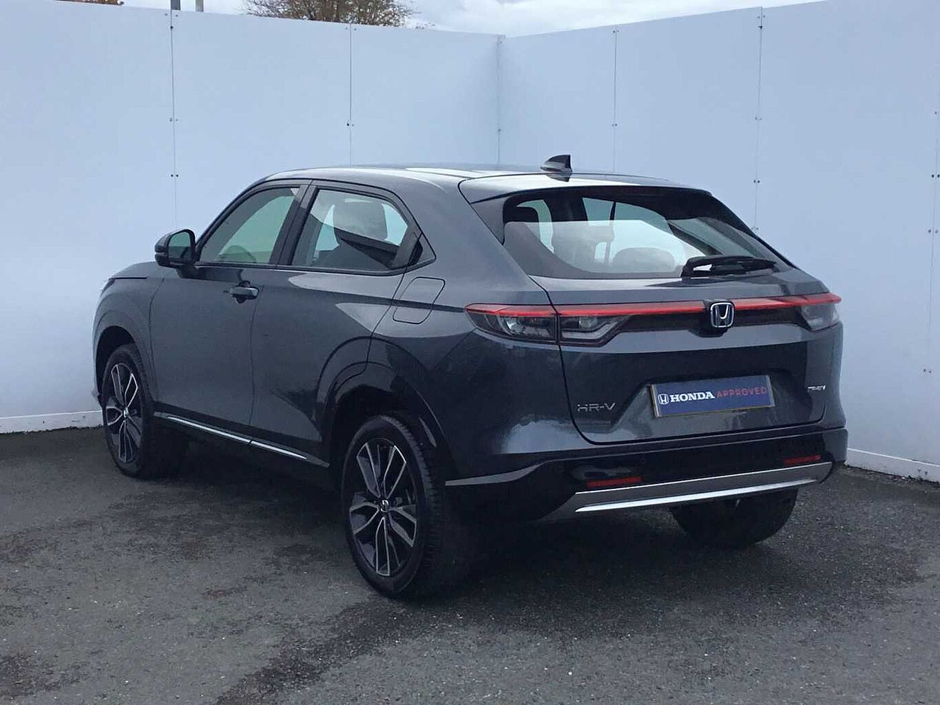 Used Honda HR-V 2023 for sale - 76372374: Photo 3