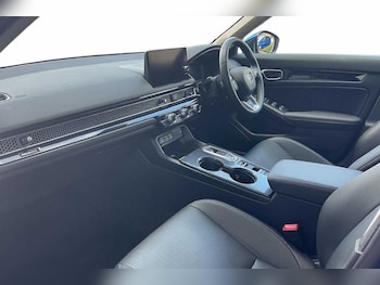 Used Honda Civic 2024 for sale - 79108244: Photo