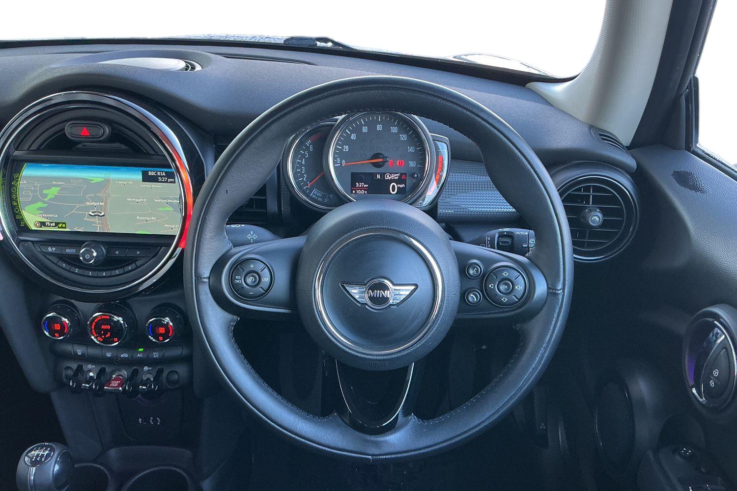 Used MINI Hatch 2017 for sale - 77457417: Photo 12