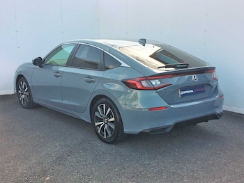 Used Honda Civic 2024 for sale - 76086088: Photo